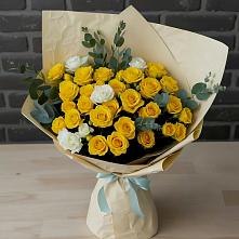 Букет цветов из:  Розы в Михайловской