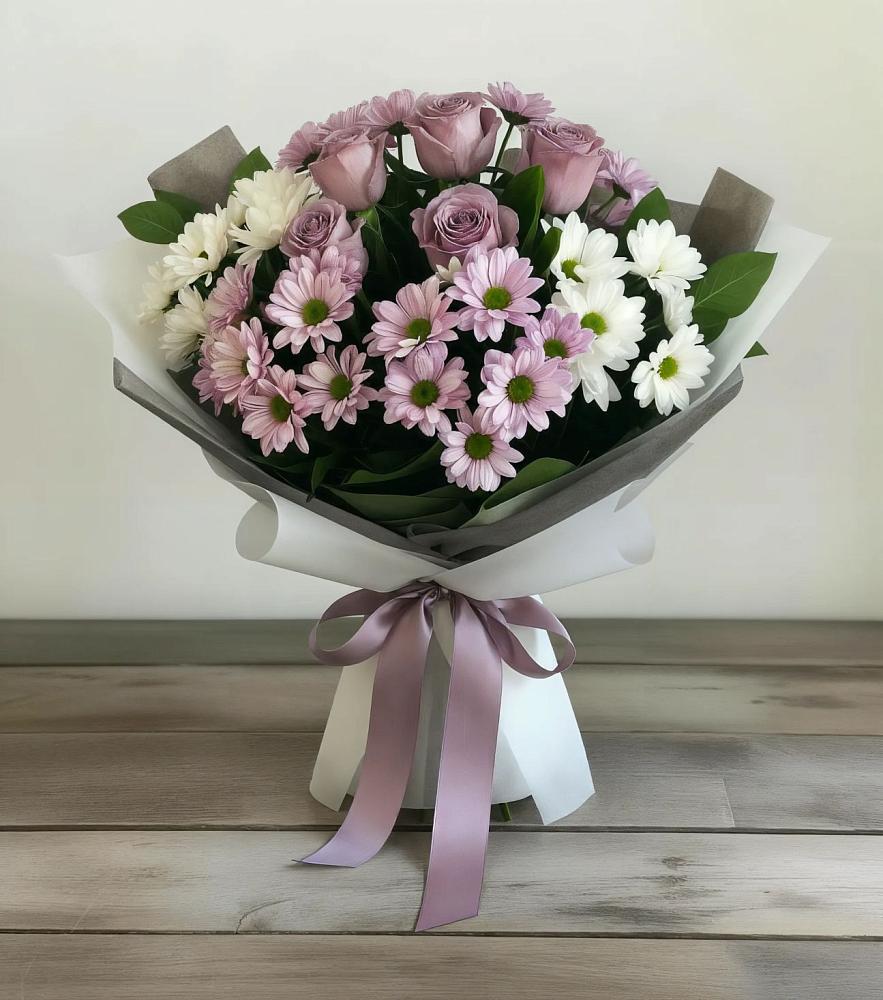 Букет цветов из: Хризантемы и Розы в Михайловской