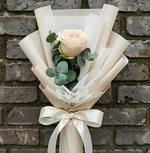 Букет цветов из:  Розы в Михайловской