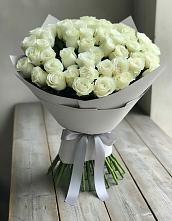 Букет 35 Белых роз в Михайловской