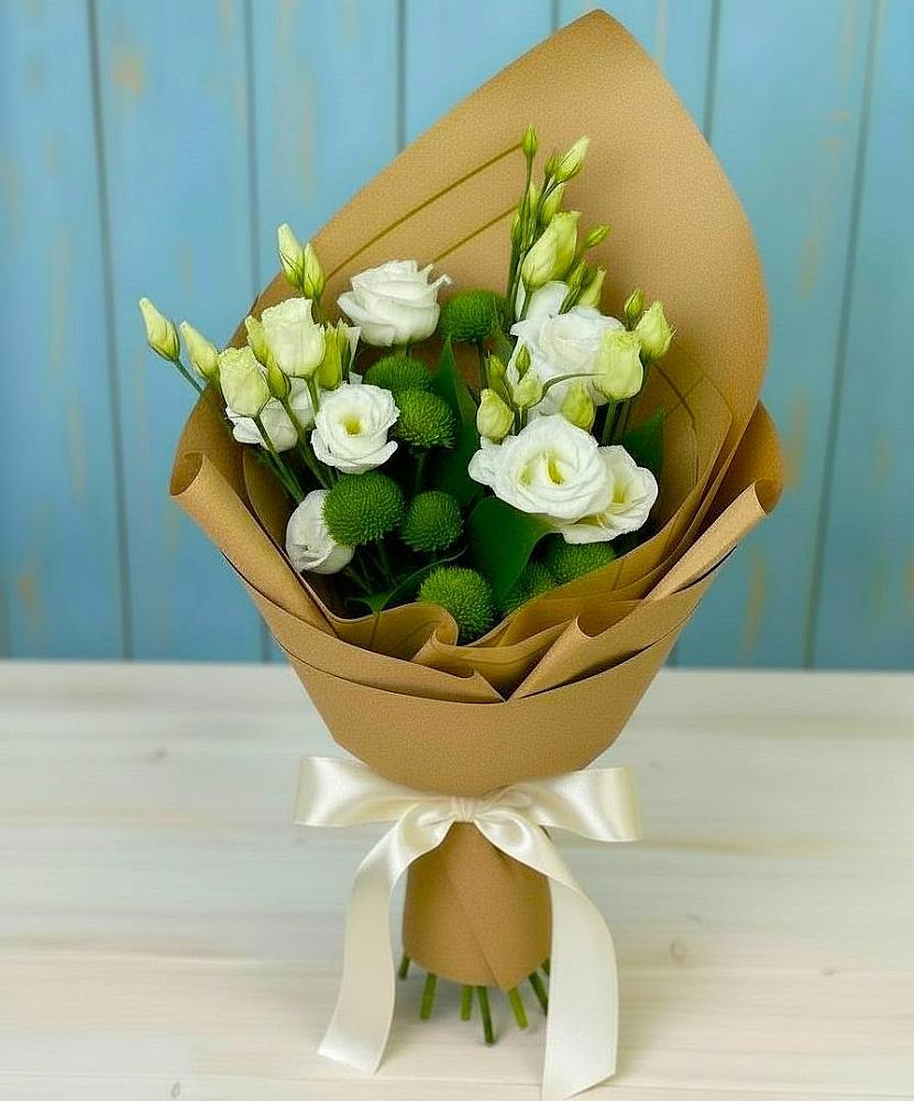 Букет цветов из: Хризантемы и Лизиантусы в Михайловской