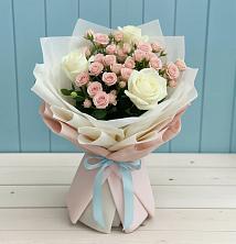 Букет цветов из:  Розы в Михайловской