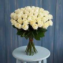 Букет 51 Белая роза Эдлесс Лав в Михайловской