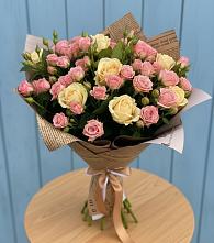 Букет цветов из:  Розы #REPLACE_PRED# Михайловской