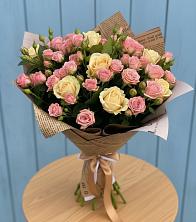 Букет цветов из:  Розы в Михайловской