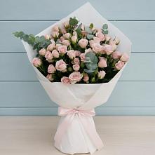 Букет цветов из:  Розы #REPLACE_PRED# Михайловской