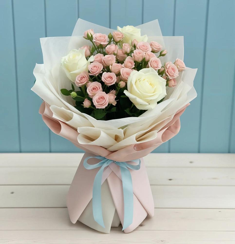 Букет цветов из: Розы в Михайловской