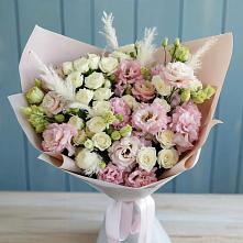 Букет цветов из:  Альстромерии и Розы в Михайловской